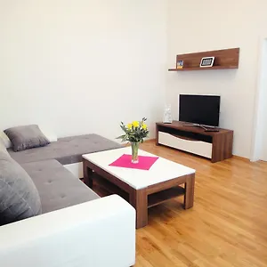 https://exclusive-apartment.vienna-besthotels.com